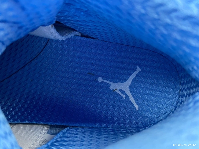 Rep 5 Air DV1310-401 UNC Jordan 0708